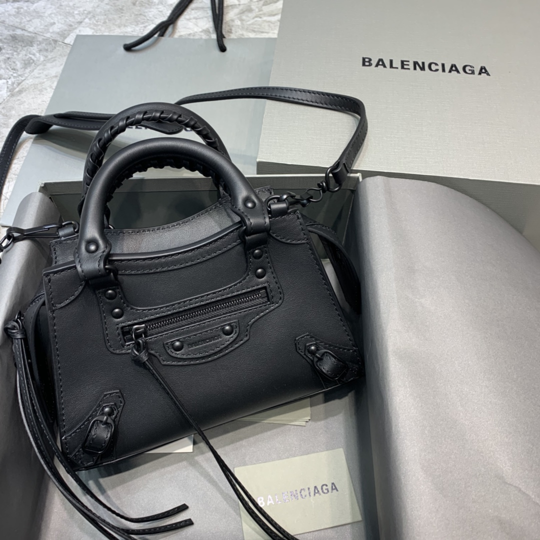 Balenciaga Neo Classic Mini Handbag Smooth Calfskin Shoulder Bag Black